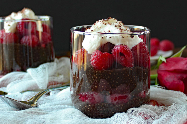 Dark Chocolate Chia Seed Pudding with Raspberries - Food & Nutrition Magazine - Stone Soup