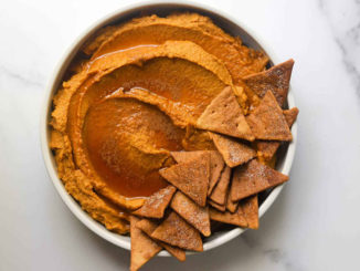 Pumpkin Pie Hummus with Cinnamon Pita Chips - Food & Nutrition Magazine - Stone Soup