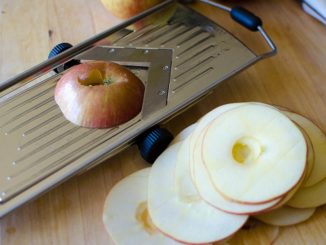 Perfectly Thin Fruit Is Key for Cinnamon-Apple Chips